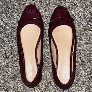 Wanted Red Flats